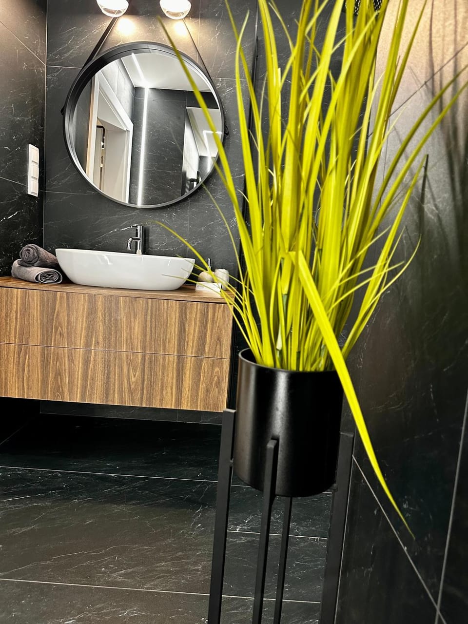 Apartamenty Kielce- Klonowa nad zalewem, 1-13 osób, faktura, parking, centrum Apartment in Poland