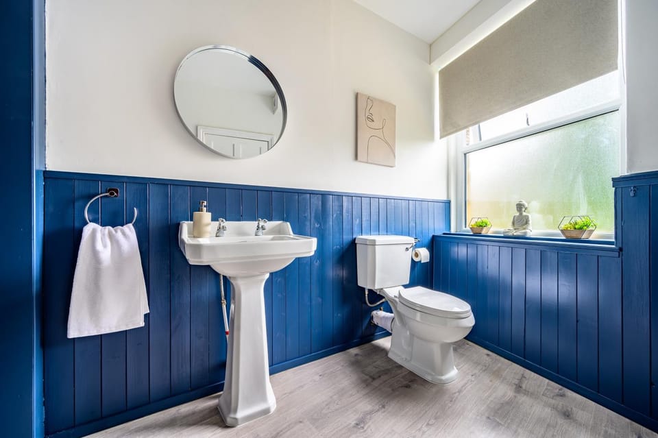 Toilet, Bathroom