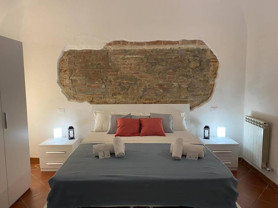 -Sant’Andrea Apartment- Apartment in Pisa
