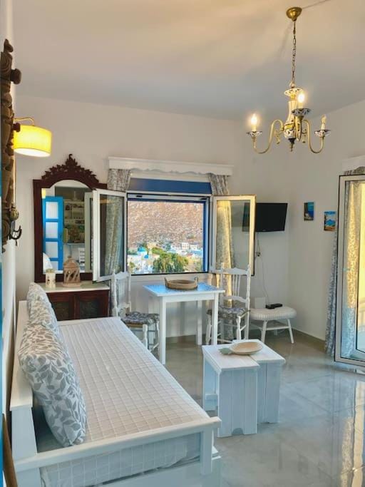 Kalimera Apartment Apartment in Kalymnos