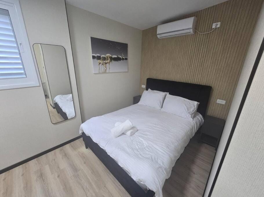 Ryo 24 דירה במלון בוטיק 2 דקות מטיילת בת ים Apartment in Tel Aviv District