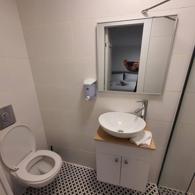 Ryo 17 דירה במלון בוטיק 2 דקות מטיילת בת ים Apartment in Tel Aviv District