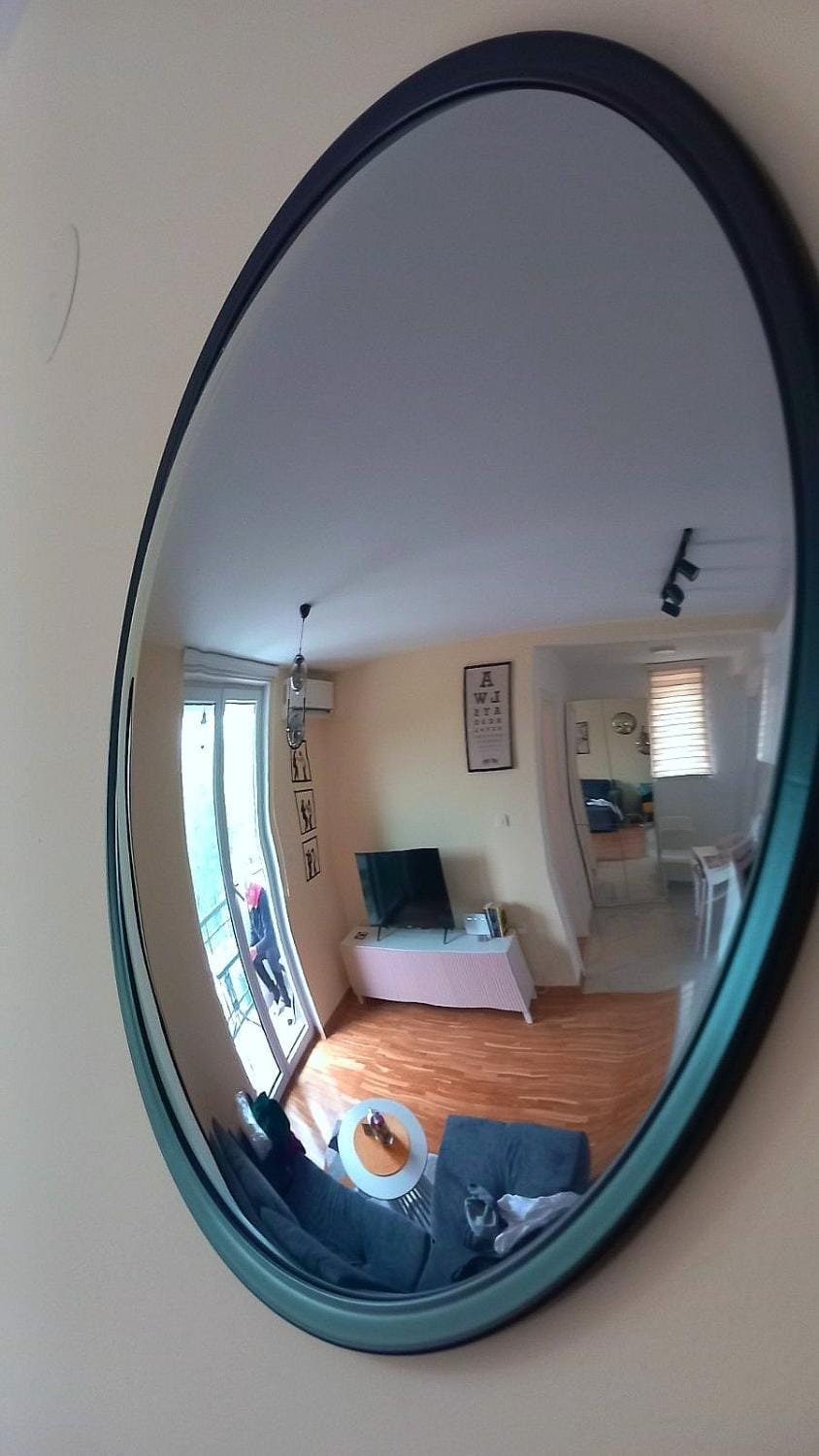 Living room, Photo of the whole room