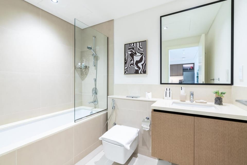 Shower, Toilet, Bathroom, Bath, towels