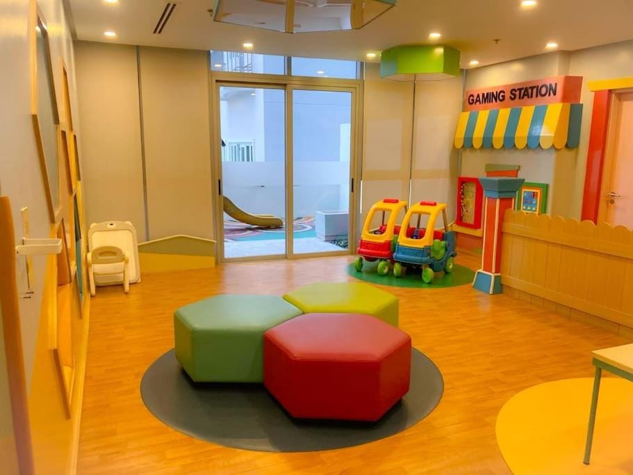Paladium Iloilo Smart Home Condo Apartment hotel in Iloilo City
