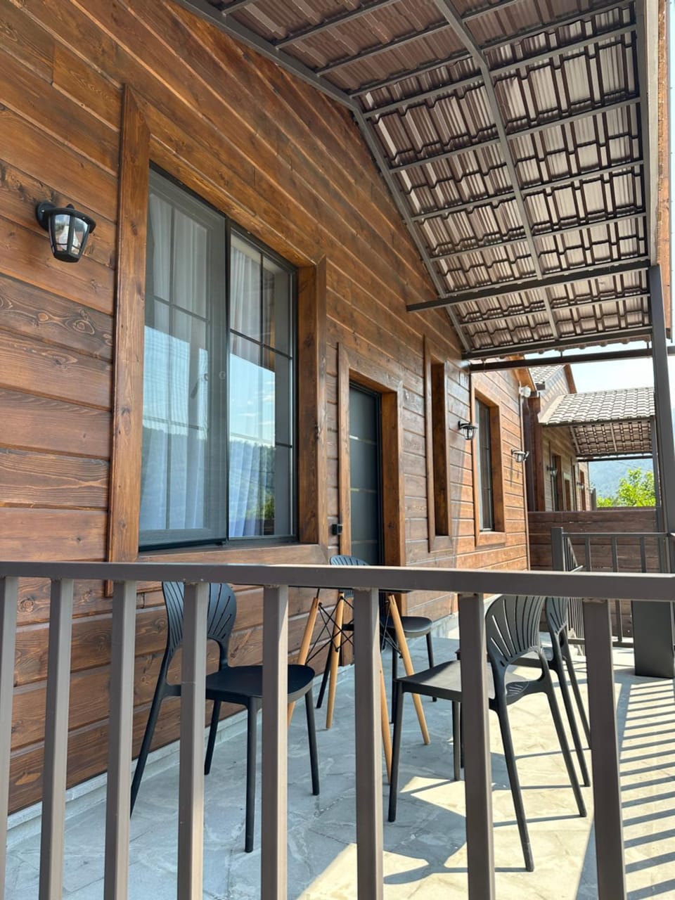 Patio, Communal lounge/ TV room, Day, Balcony/Terrace, Dining area