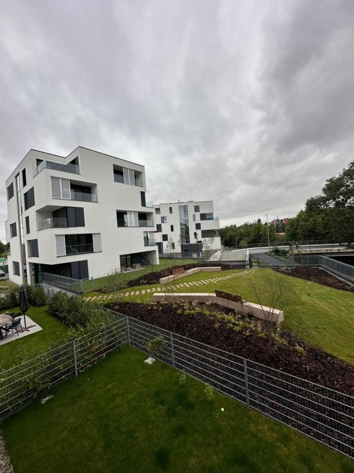 Property building, Garden view