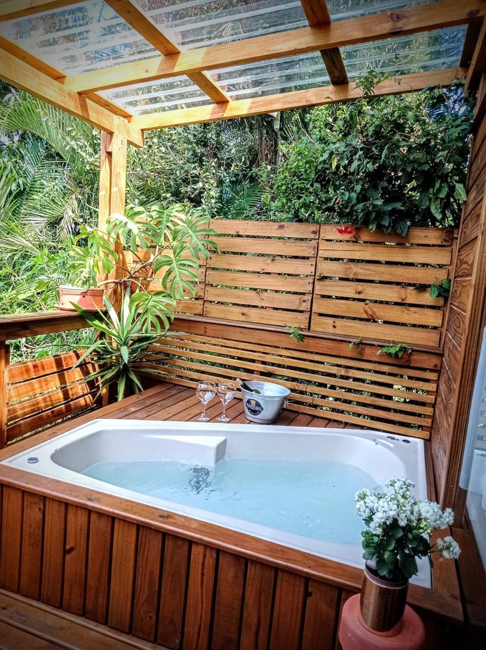 Casa e chalés 5min da praia de 2 à 18 hóspedes Floripa House in Florianopolis