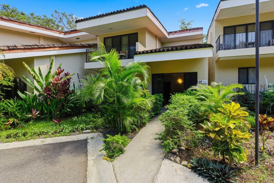 Property building, Garden view
