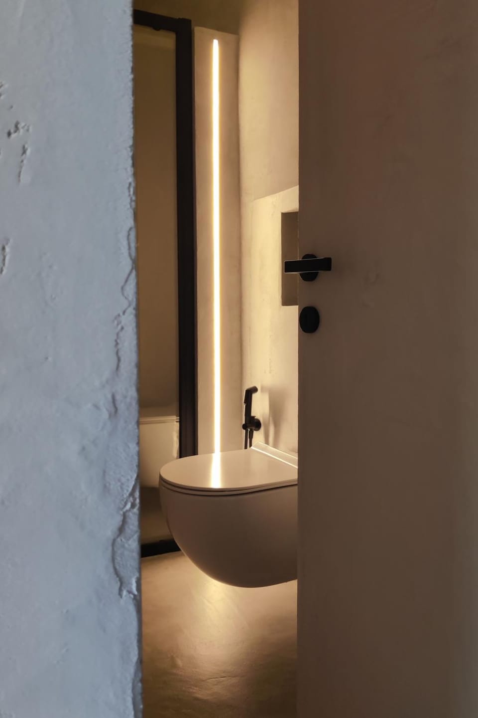 Celestial Luxury SKG Port II Apartment in Thessaloniki