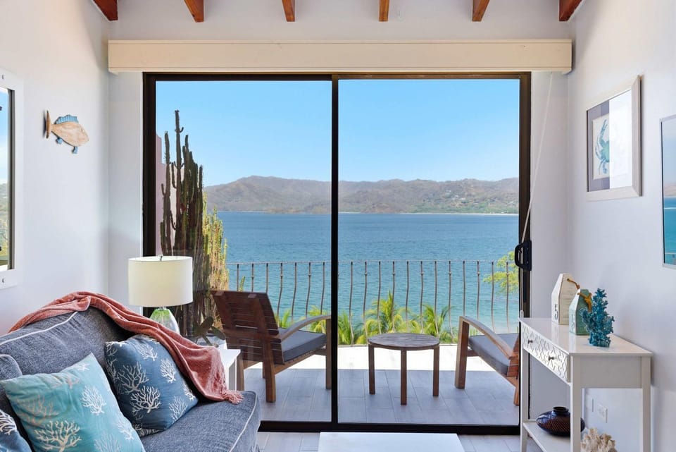 Balcony/Terrace, Living room