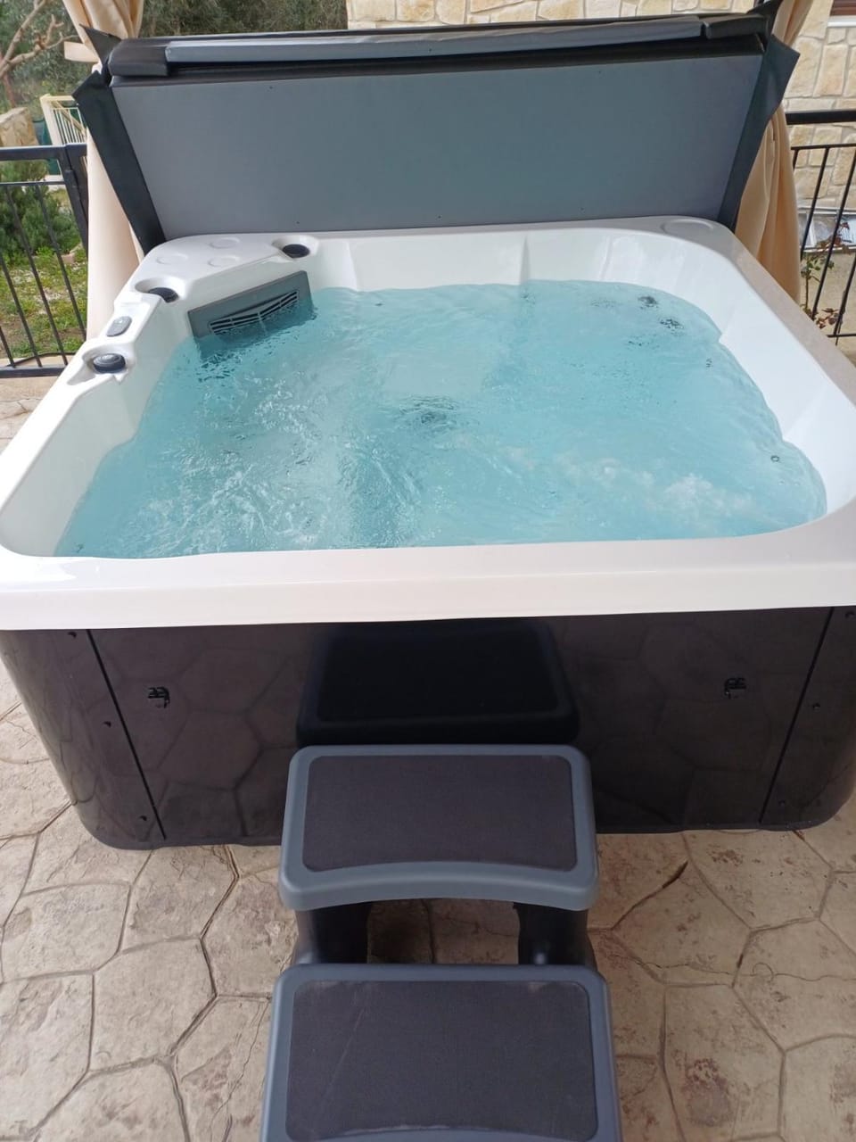 Hot Tub
