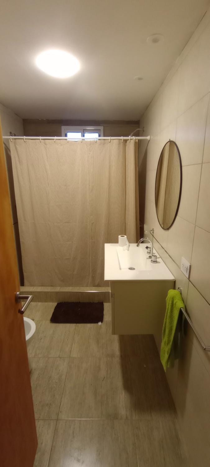 Shower, Bathroom, towels