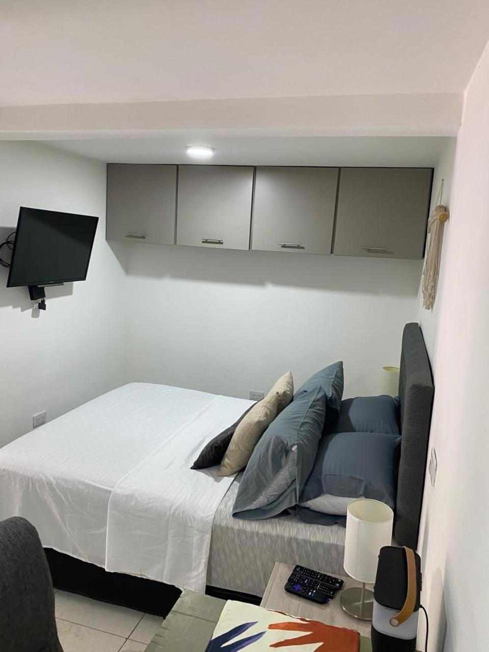 Photo of the whole room
