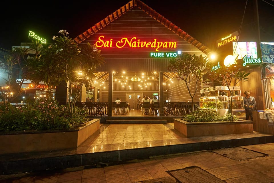 Restaurant/places to eat