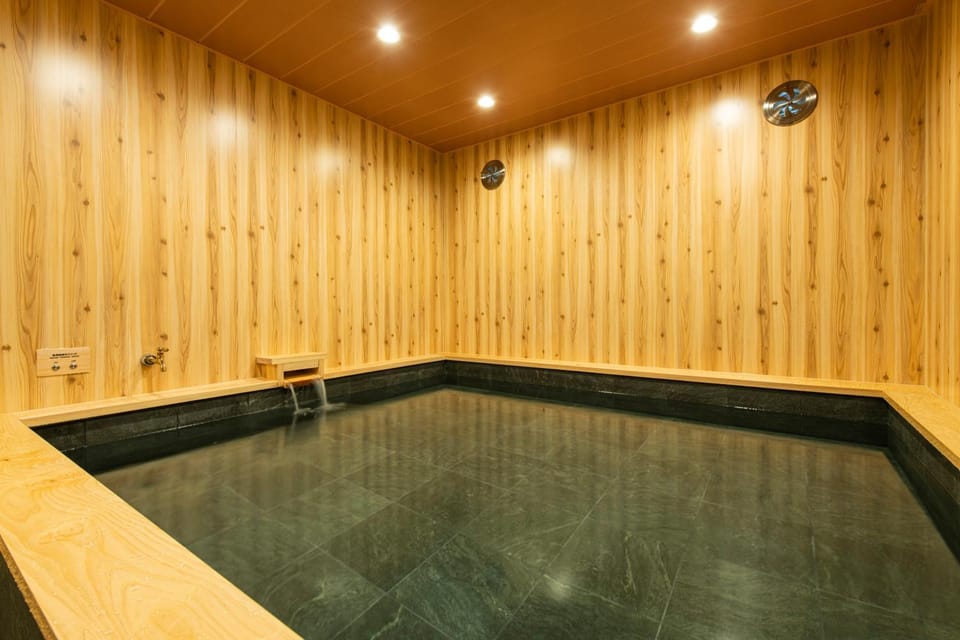 Bathroom, Bath