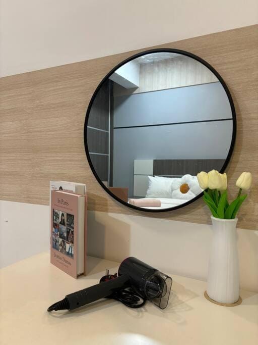 Mount Austin #Akademik Suite Modern Style 1-3Pax Apartment in Johor Bahru