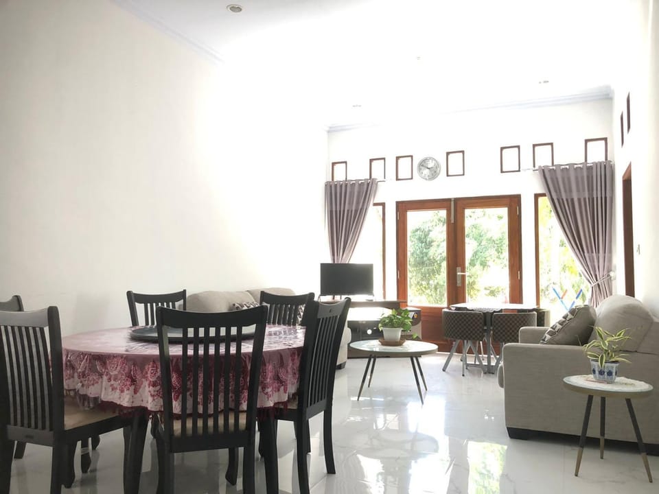 Pondok Anugerah Bed and Breakfast in Indonesia