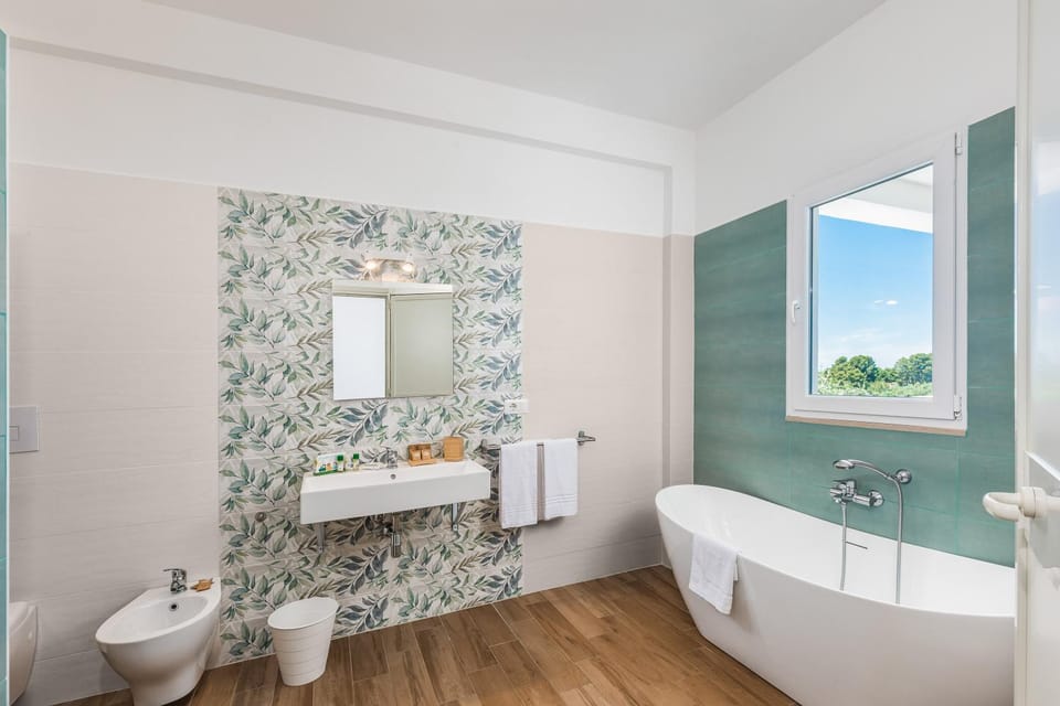 Toilet, Bathroom, Bath, towels