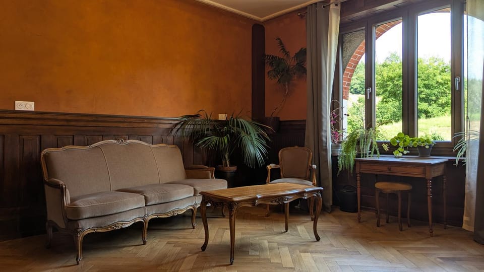 Seating area, Garden view