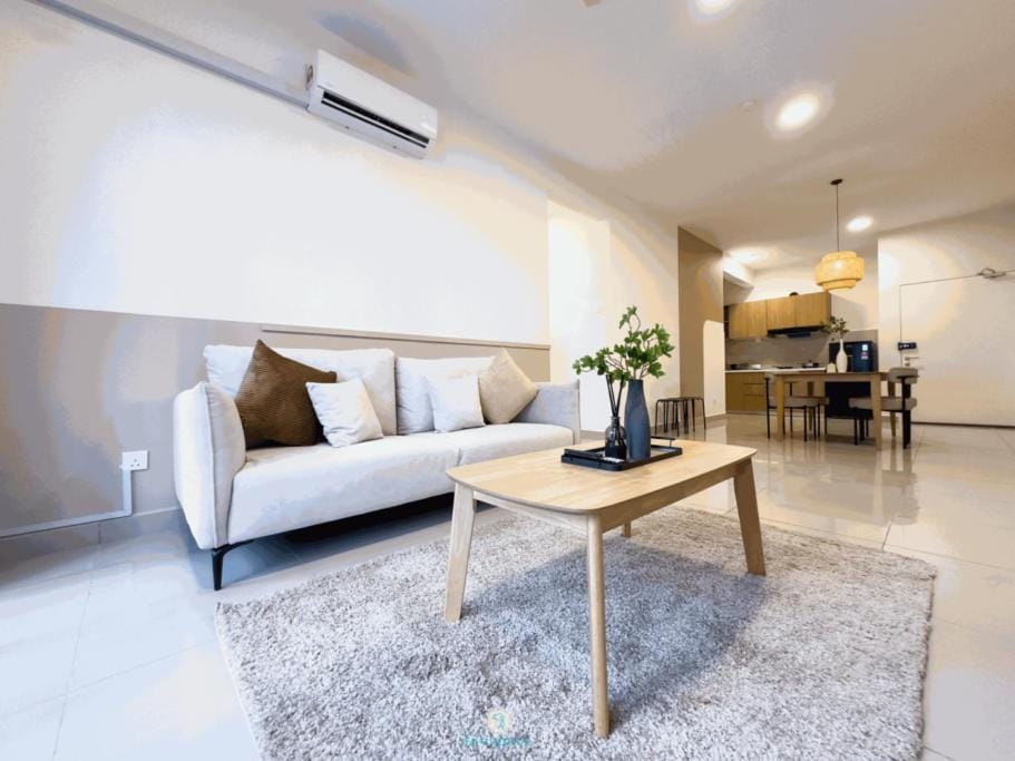 4B2B for 7 pax - 15 min to Lotus's Mall - Kajang Apartment in Negeri Sembilan, Malaysia