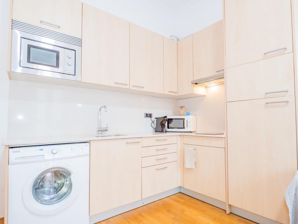 YBH Puerta del Sol 11 Apartment in Vigo