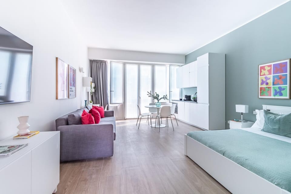 Living room, Bedroom