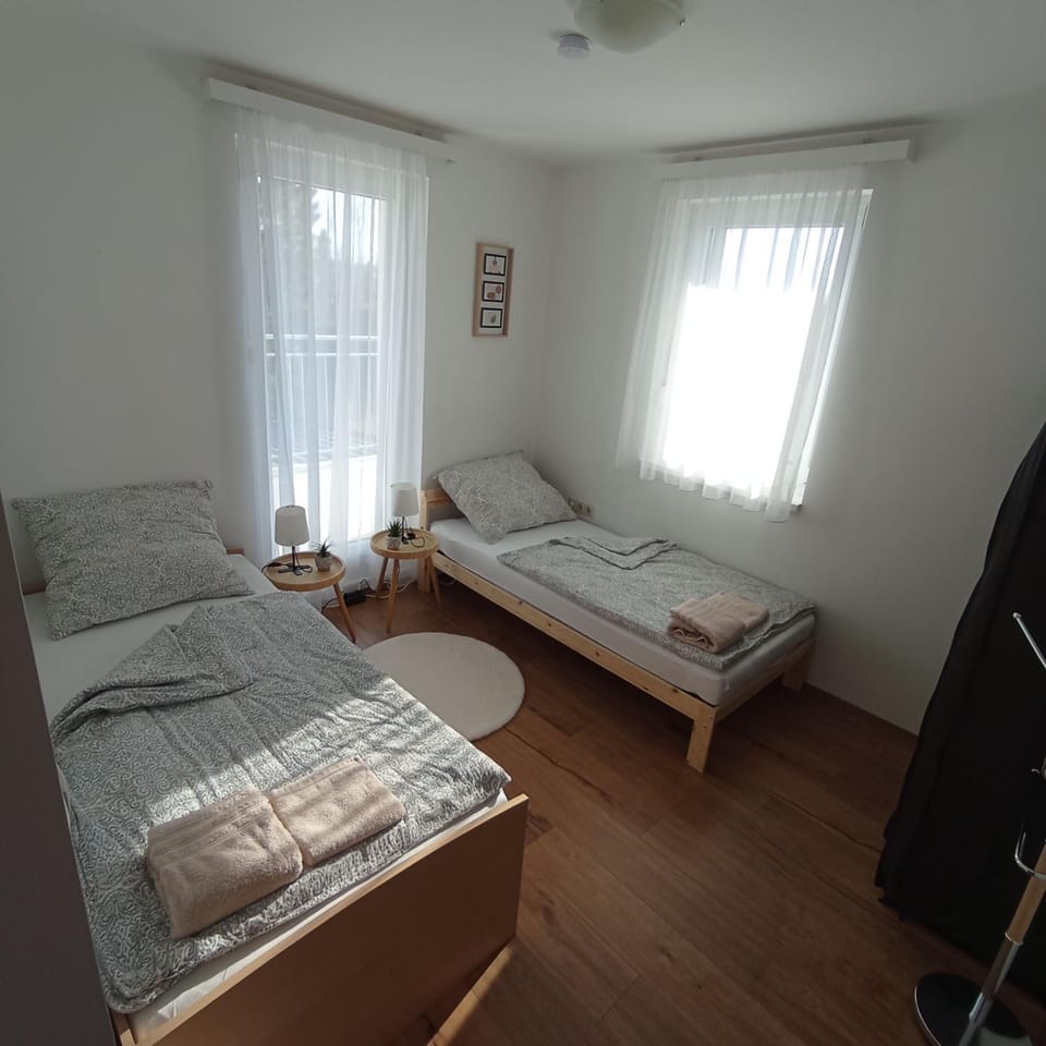 Klau & Bali Apartmanház Sopron Apartment in Hungary