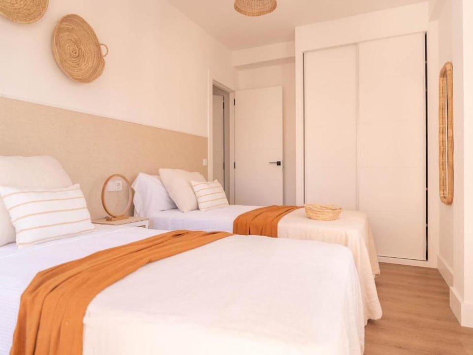 Bed, Bedroom, wardrobe