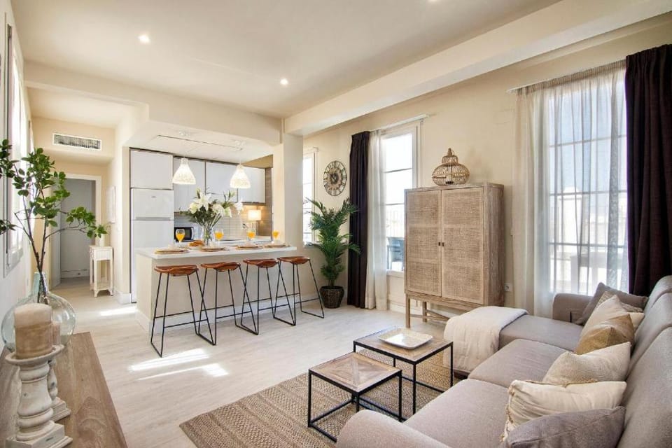 Kitchen or kitchenette, Living room