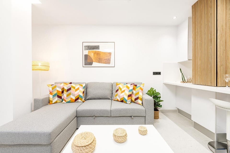 Communal lounge/ TV room, Living room