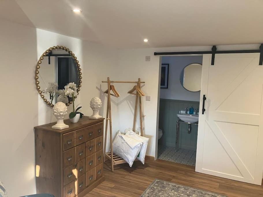 Wood Lodge Apartment in South Norfolk District