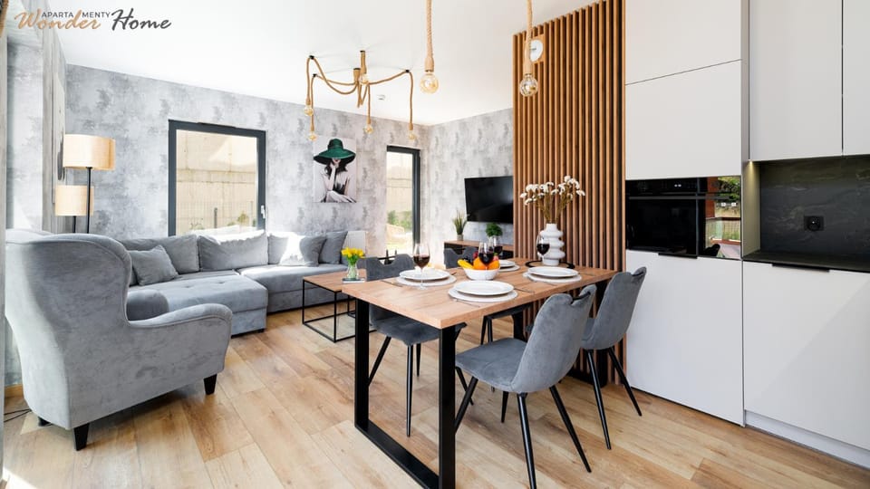 TV and multimedia, Kitchen or kitchenette, Living room, Seating area, Dining area, pet friendly, stove