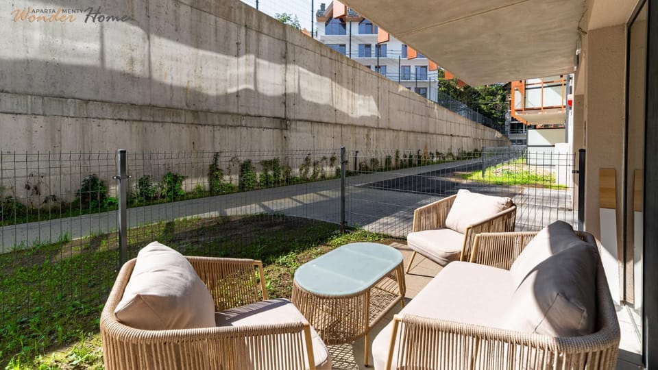 Patio, Balcony/Terrace