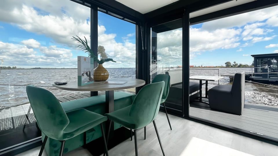Prachtzicht by Droomvilla House in North Holland (province)