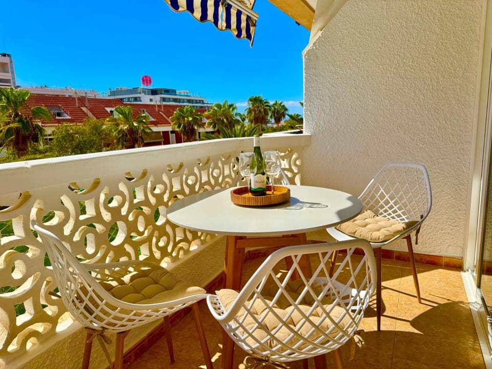 BLUEBIRD Luxury apartment in Las Americas Apartment in Playa de las Americas