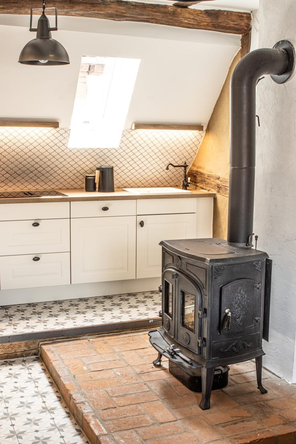 Kitchen or kitchenette, Communal kitchen