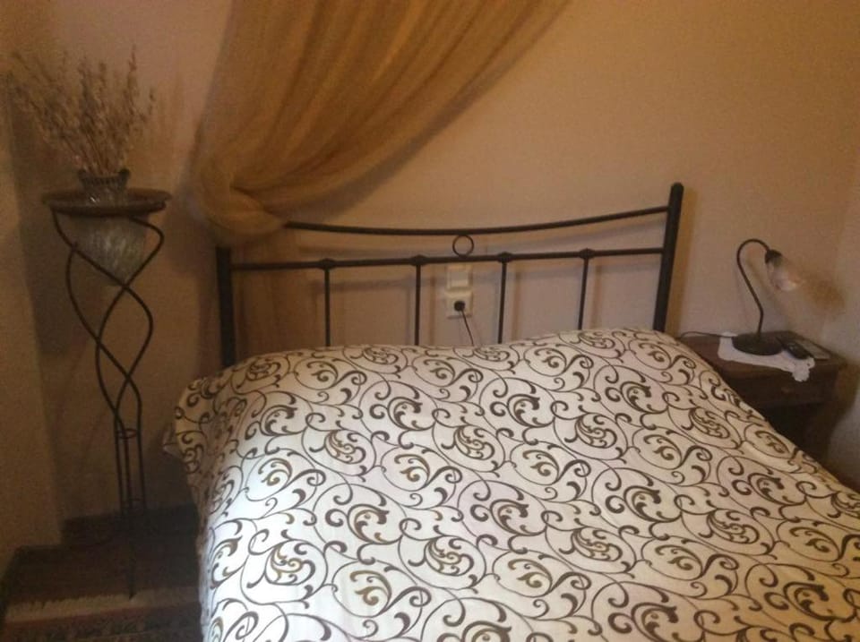 Ey-Giann Bed and Breakfast in Peloponnese, Western Greece and the Ionian