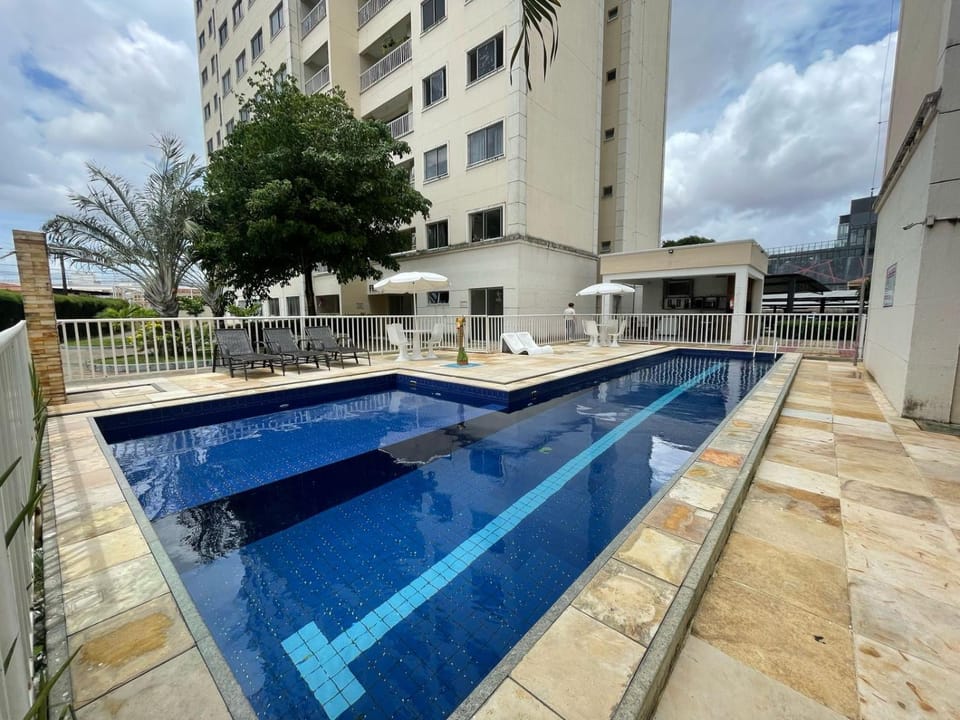 Property building, Day, Swimming pool, sunbed