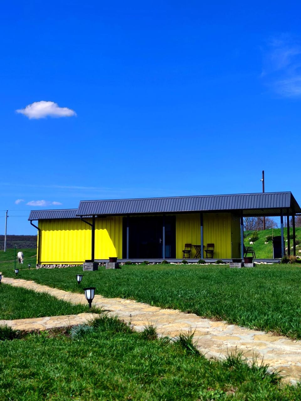 Property building, Day