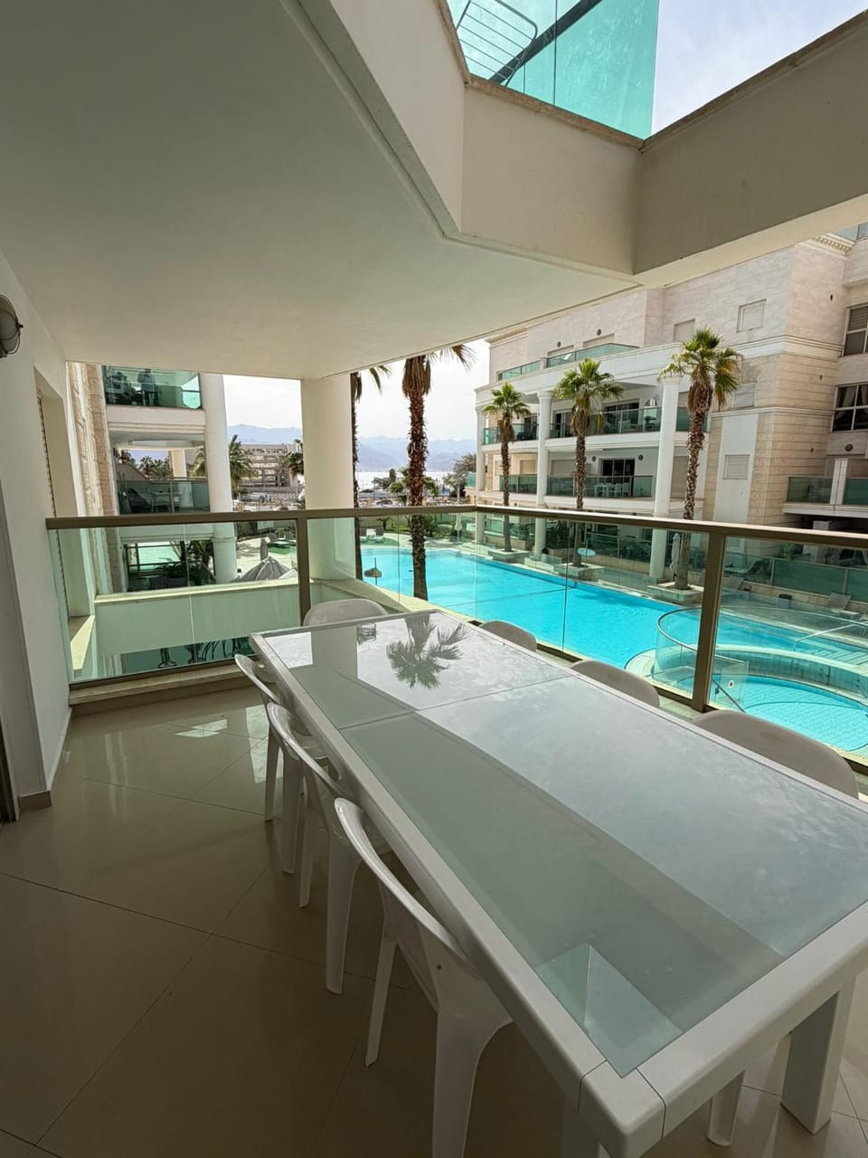 Balcony/Terrace, Dining area, Pool view, Swimming pool