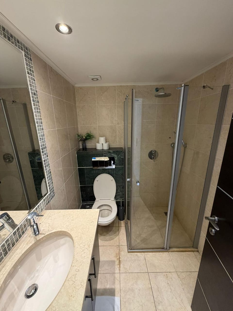 Shower, Toilet, Bathroom