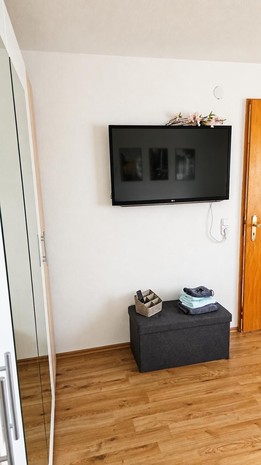 TV and multimedia, Bedroom