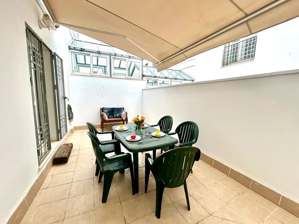 Patio, Balcony/Terrace