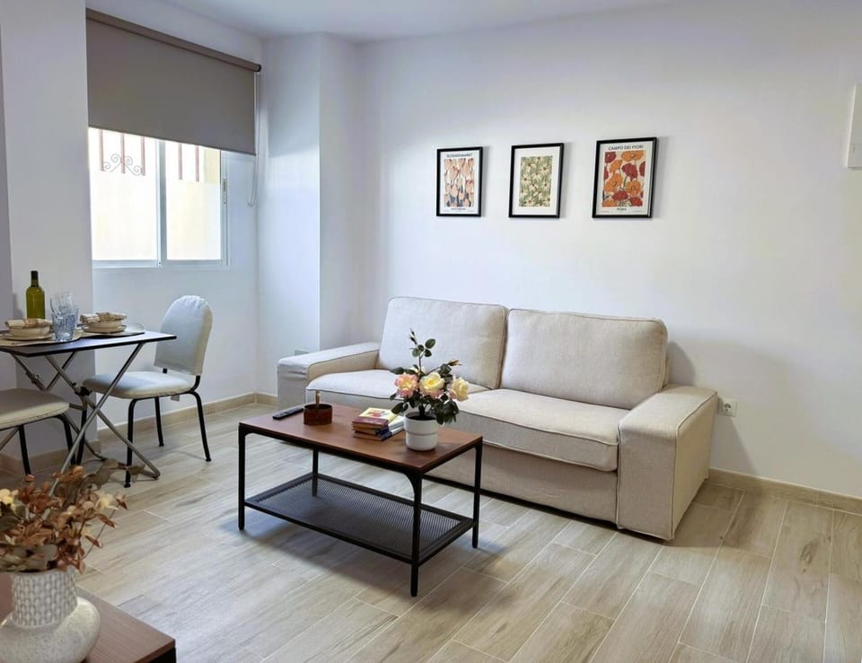 Wish Suite Parlamento Center Sevilla Apartment in Seville