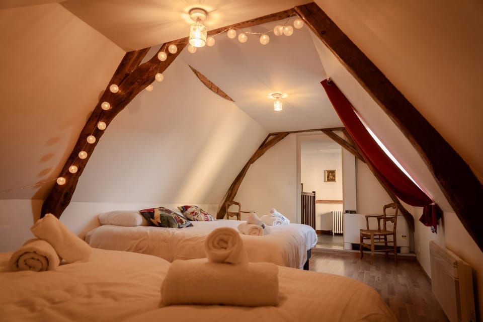 Gîte du Château de saint Saturnin sur Loire Hotel in Pays de la Loire