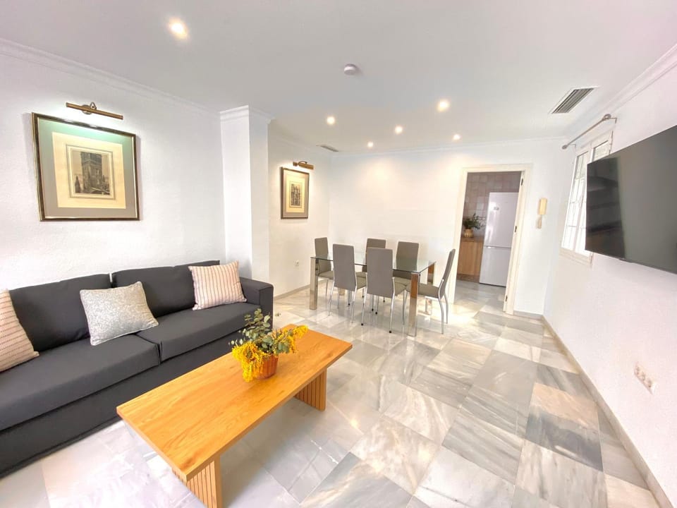 TV and multimedia, Seating area