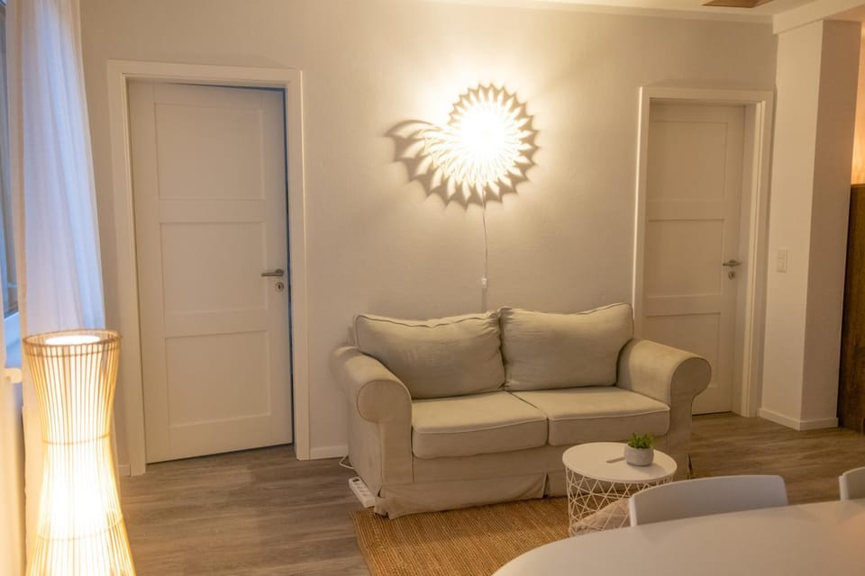 Living room, Photo of the whole room, Seating area