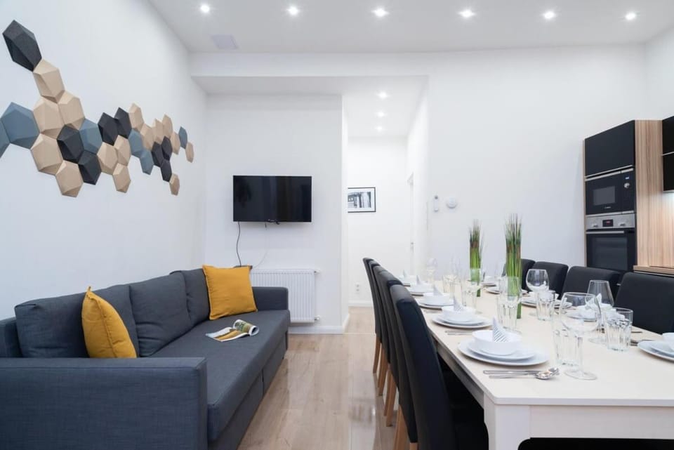 Stylish large apartment at super central location Apartment in Budapest