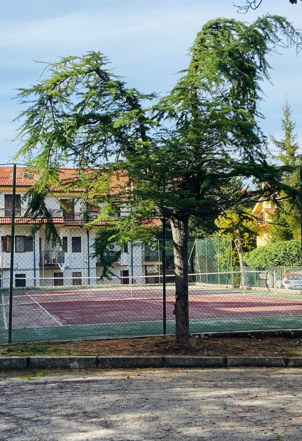 Tennis court